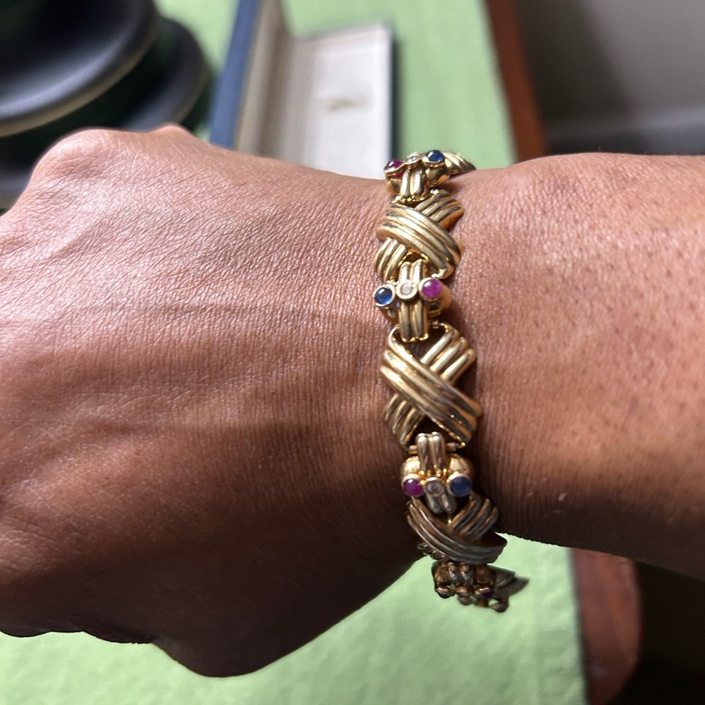 14 kt real gold 18grams 7.5 inches sapphire, rubies diamond 💎